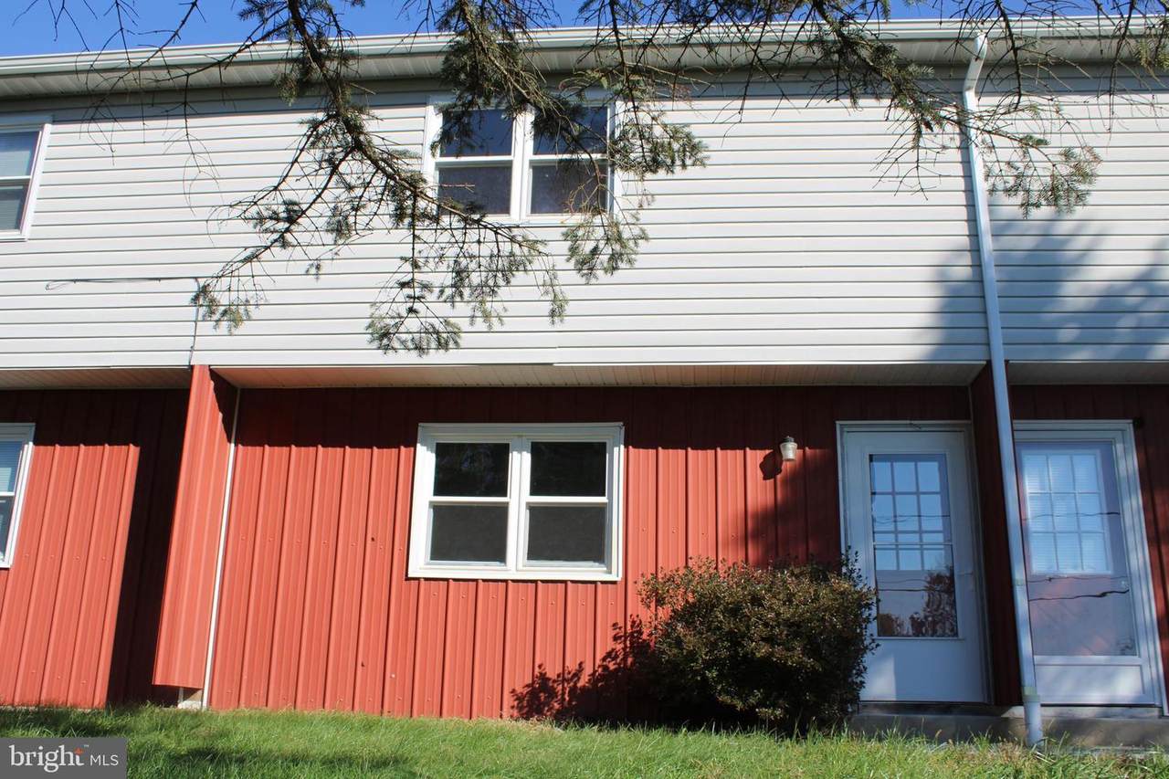 109 Twin Hills Road - Photo 1