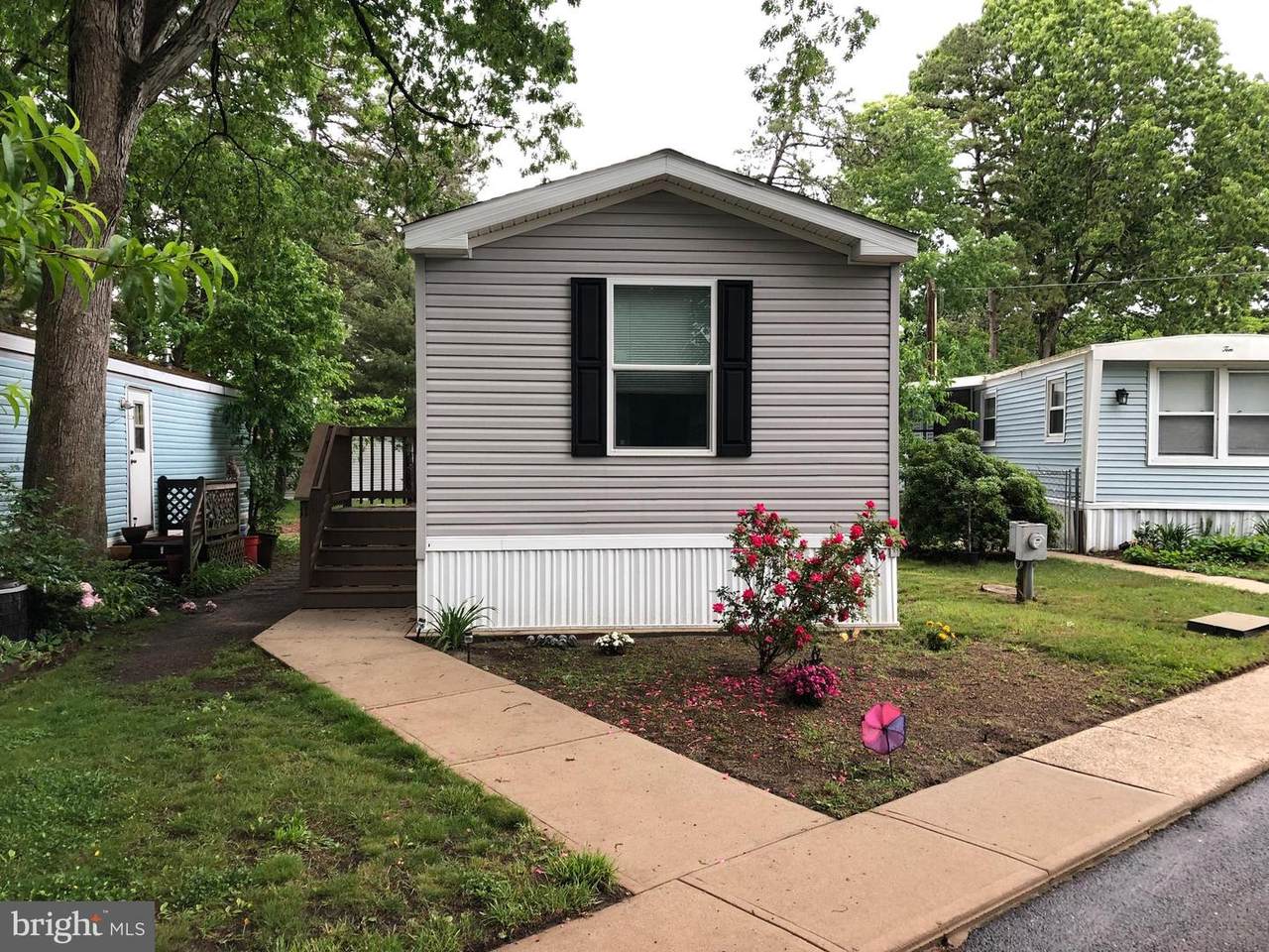 800 College Drive - Photo 1