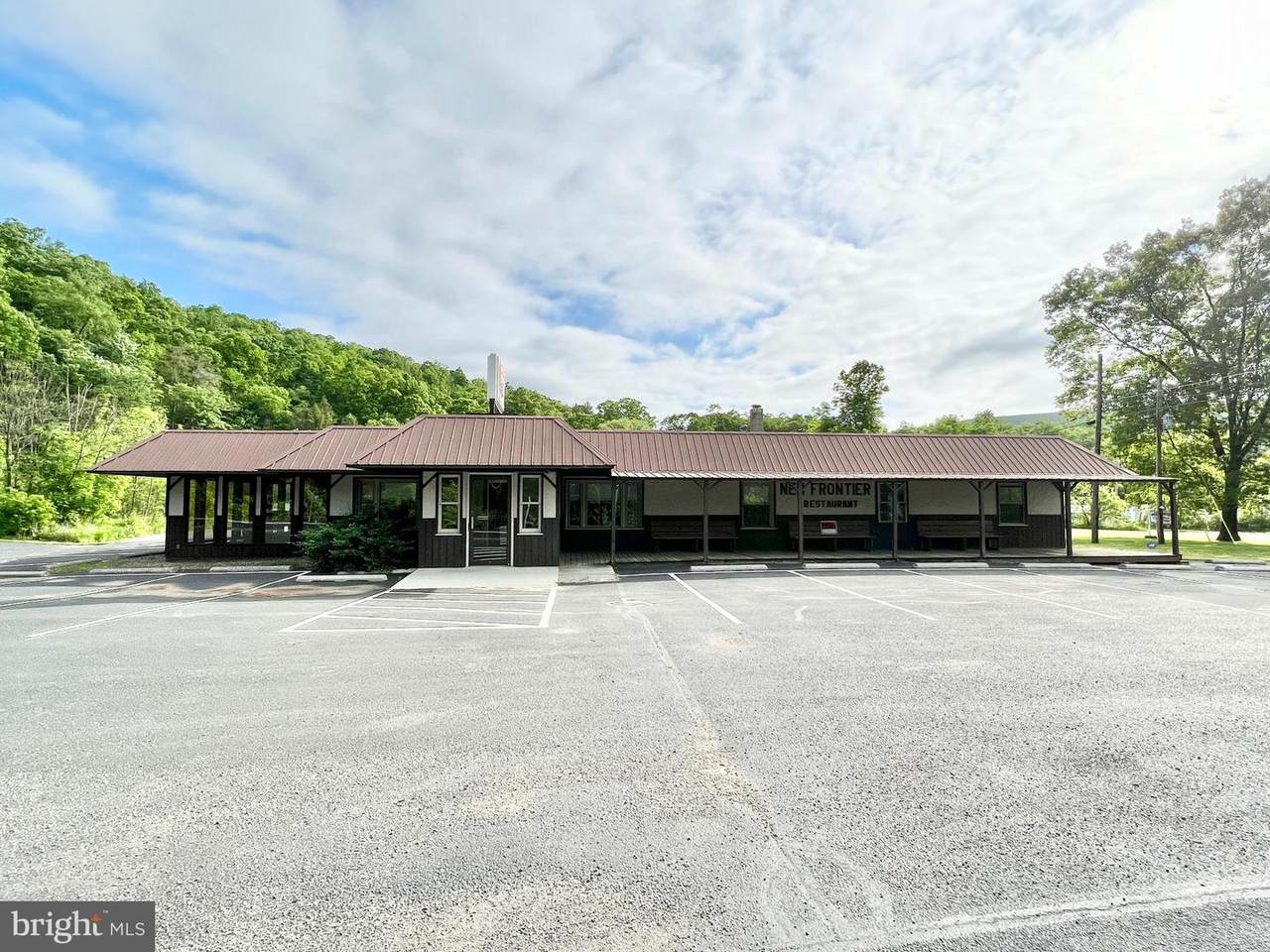 1000 Woodbury Pike - Photo 1