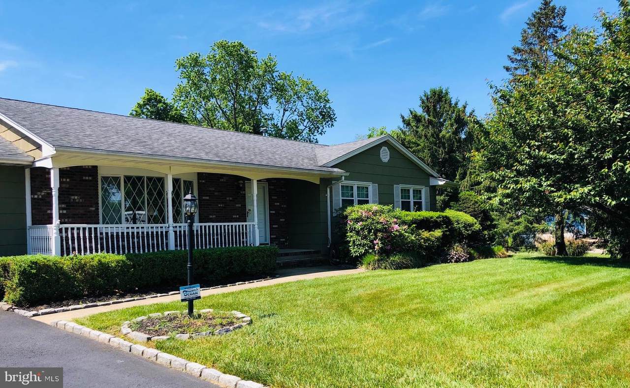 669 Hill Road - Photo 1