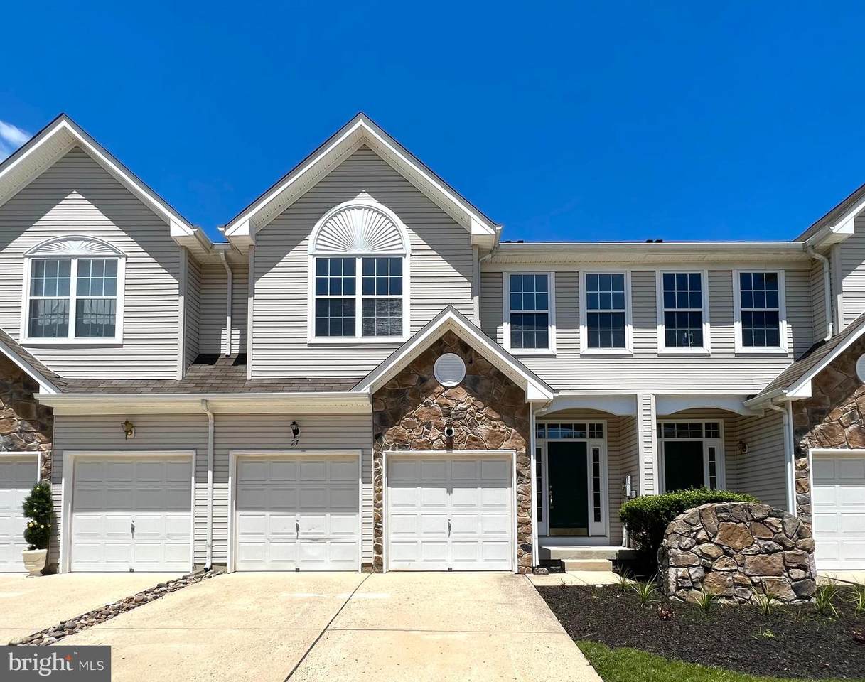 27 Cypress Point - Photo 1