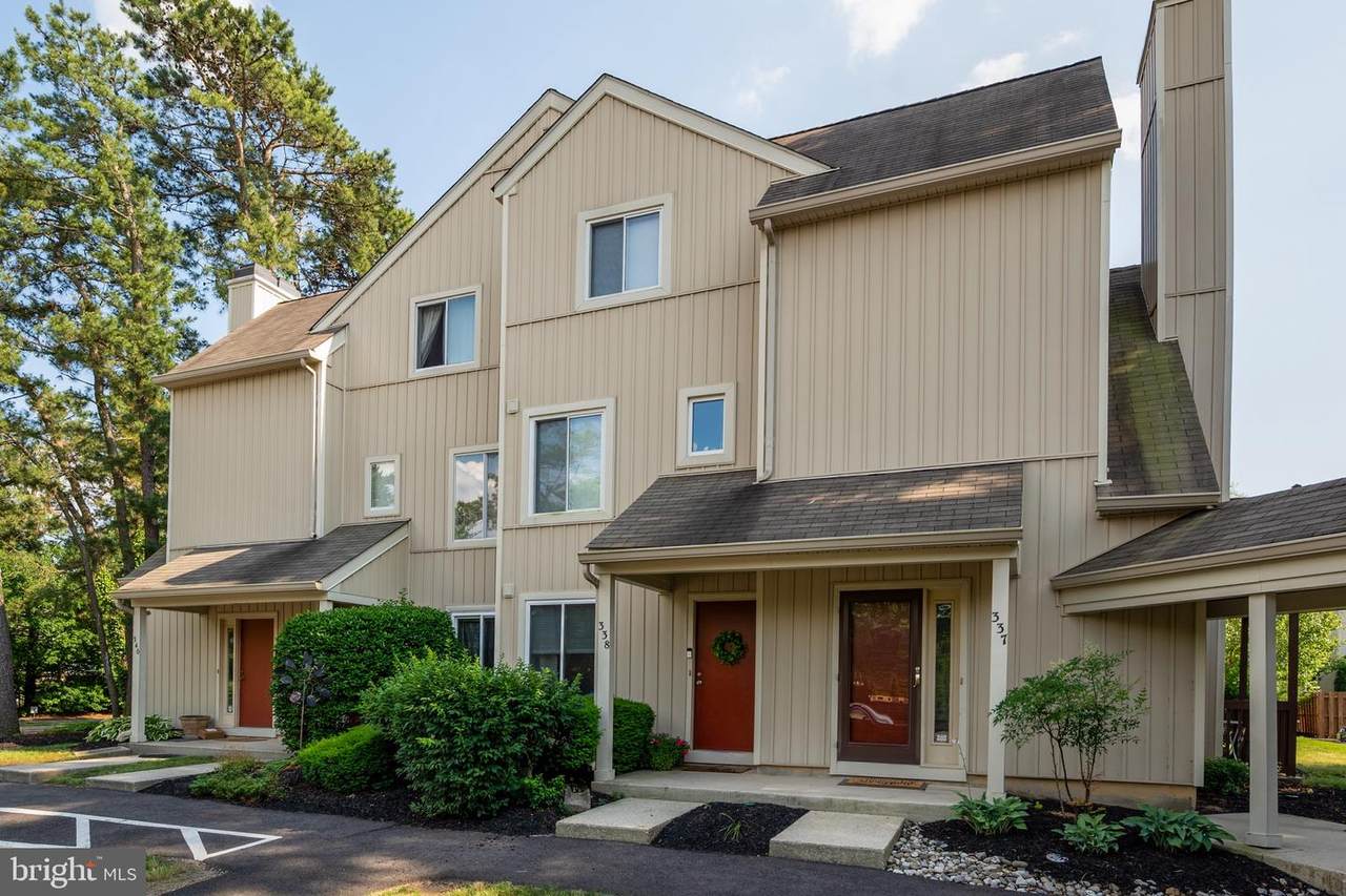 338 Woodlake Drive - Photo 1