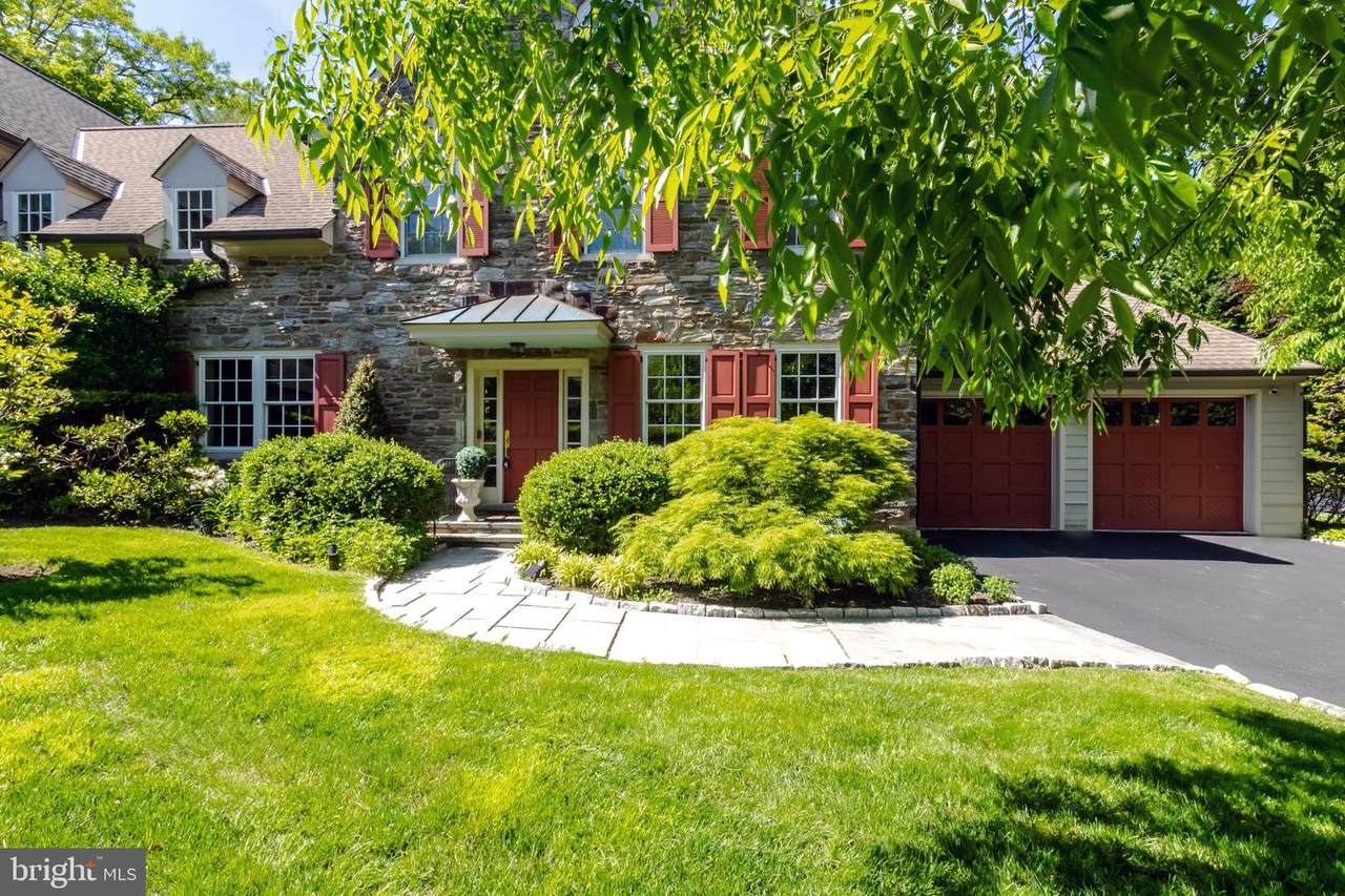 107 Strawbridge Court - Photo 1