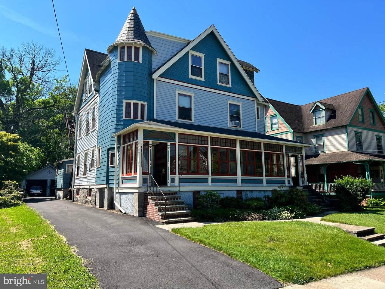24-26 Greenwood Avenue - Photo 1