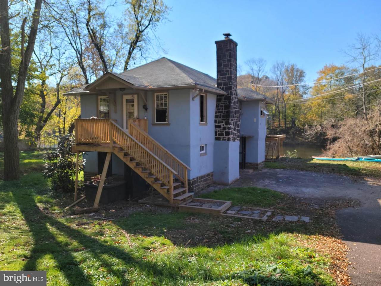 4952 Skippack Pike - Photo 1