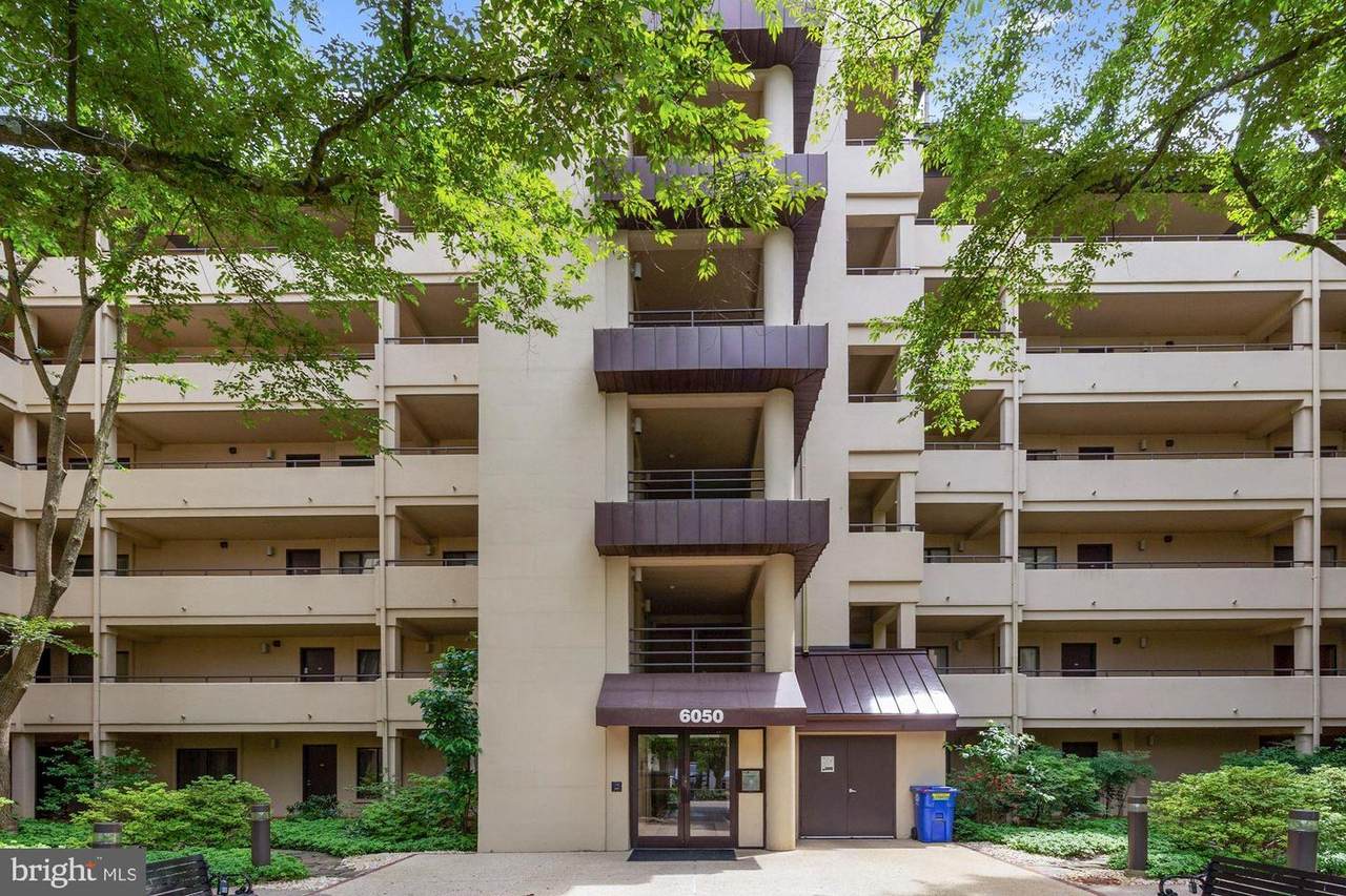 6050 California Circle - Photo 1