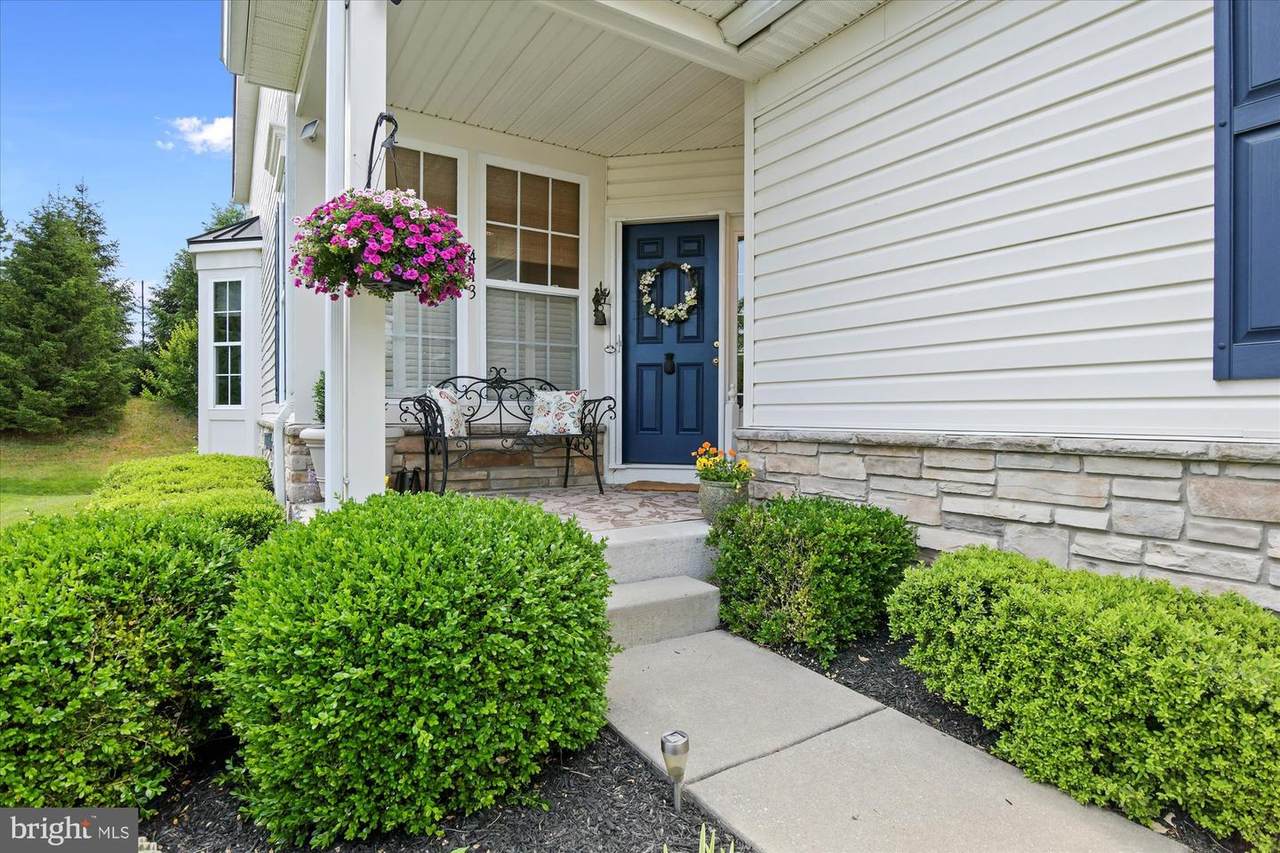 413 Majestic Prince Circle - Photo 1