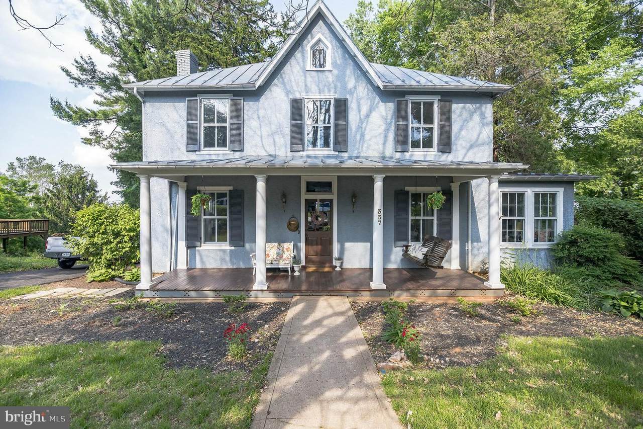 337 Falmouth Street - Photo 1