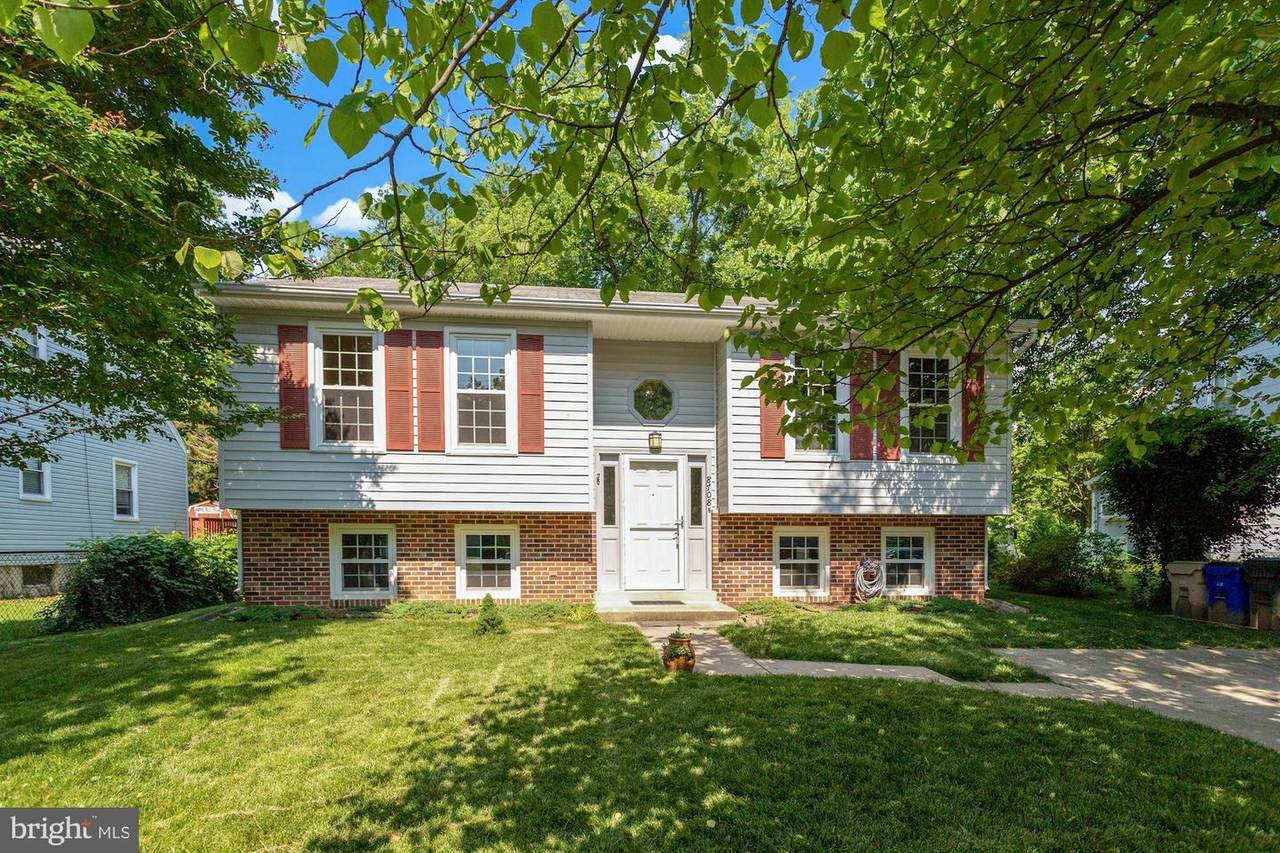 8708 49TH Avenue - Photo 1