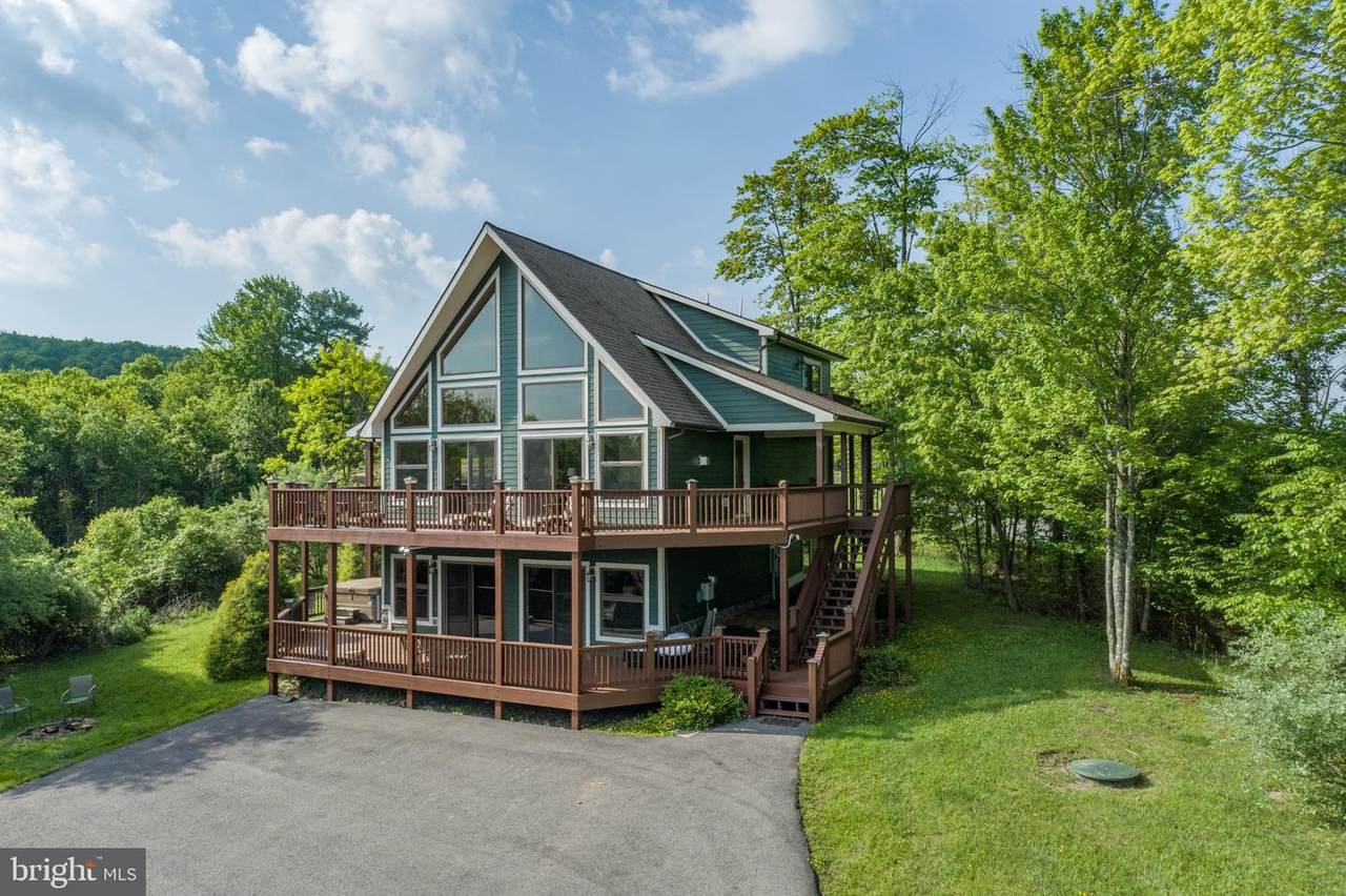 297 Woodlands Hill - Photo 1
