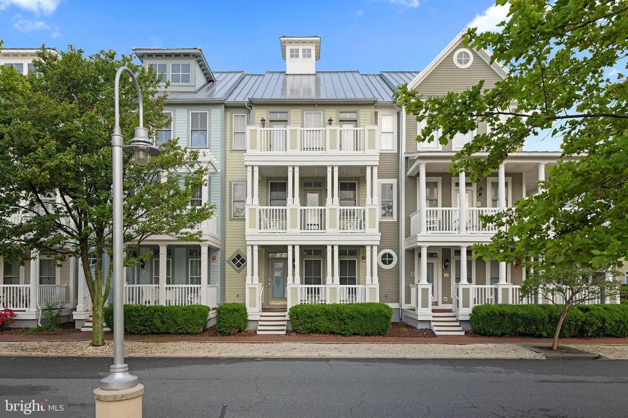 19 Fountain Drive - Photo 1