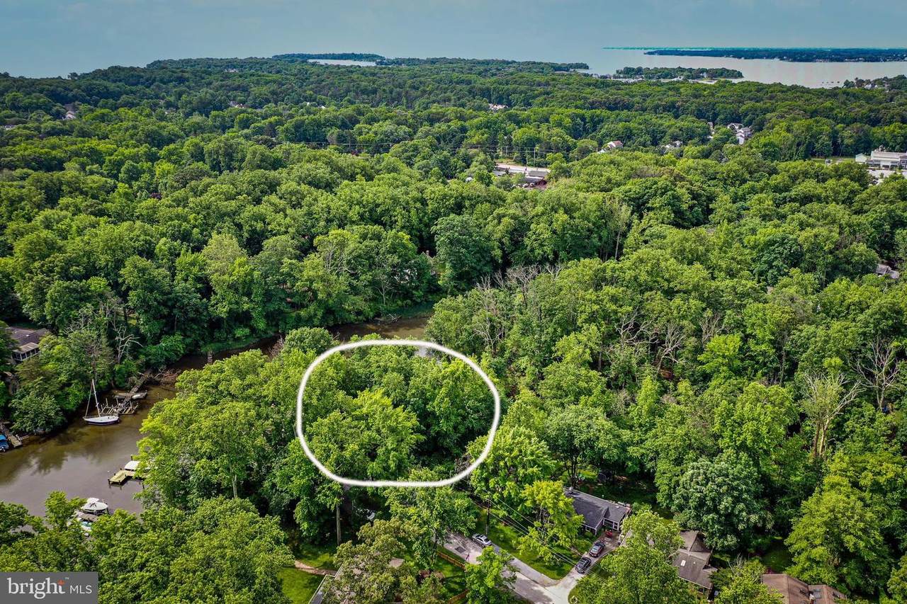 1009 Dulaney Lane - Photo 1