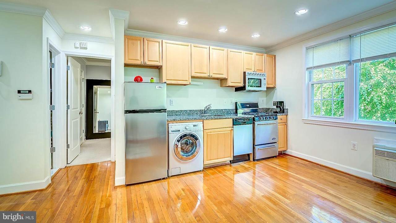 723 Longfellow Street - Photo 1