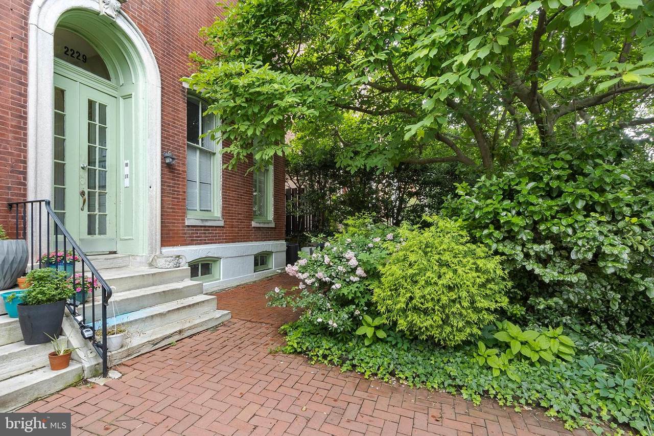 2229 Green Street - Photo 1