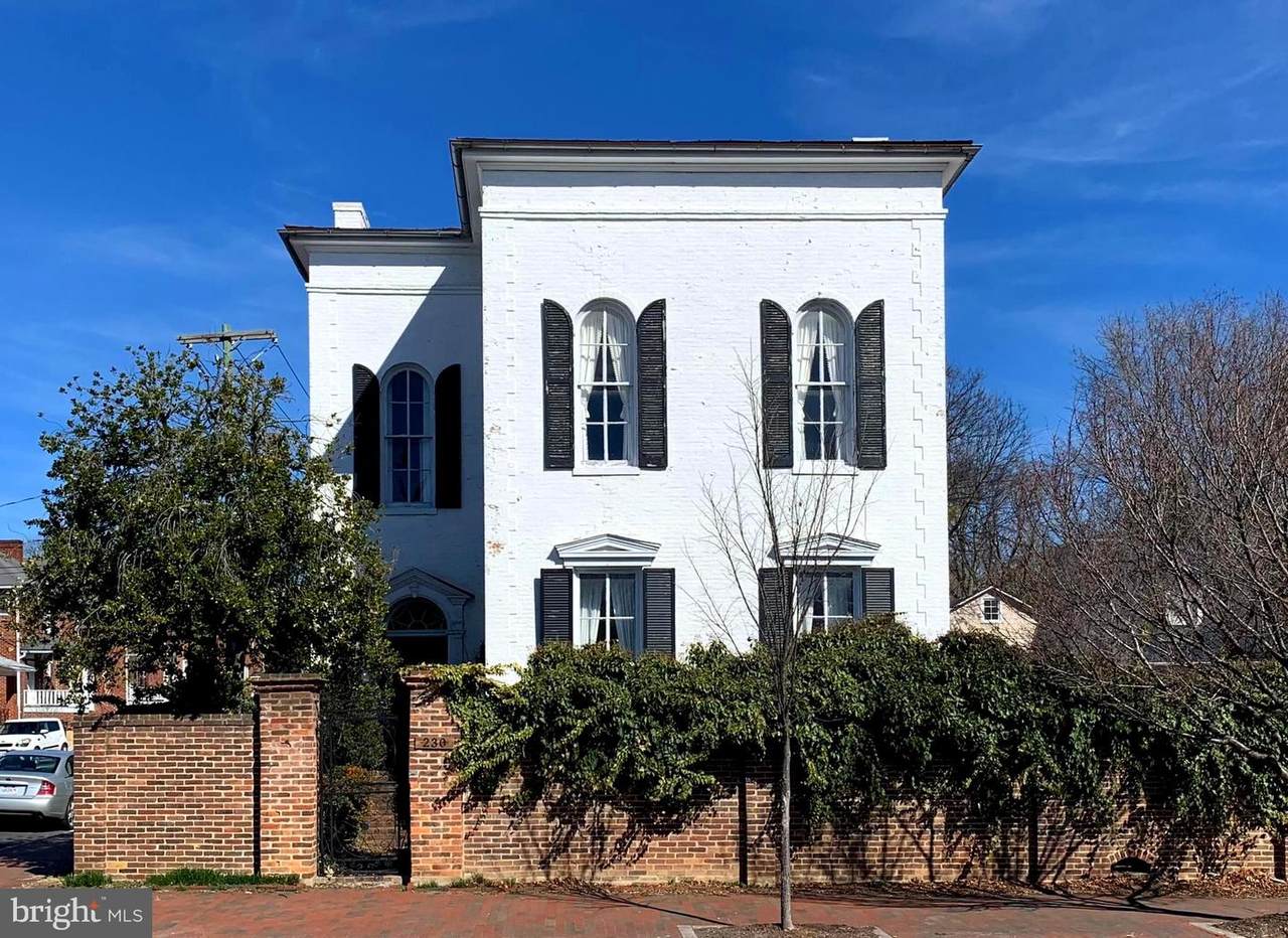 230 Boscawen Street - Photo 1