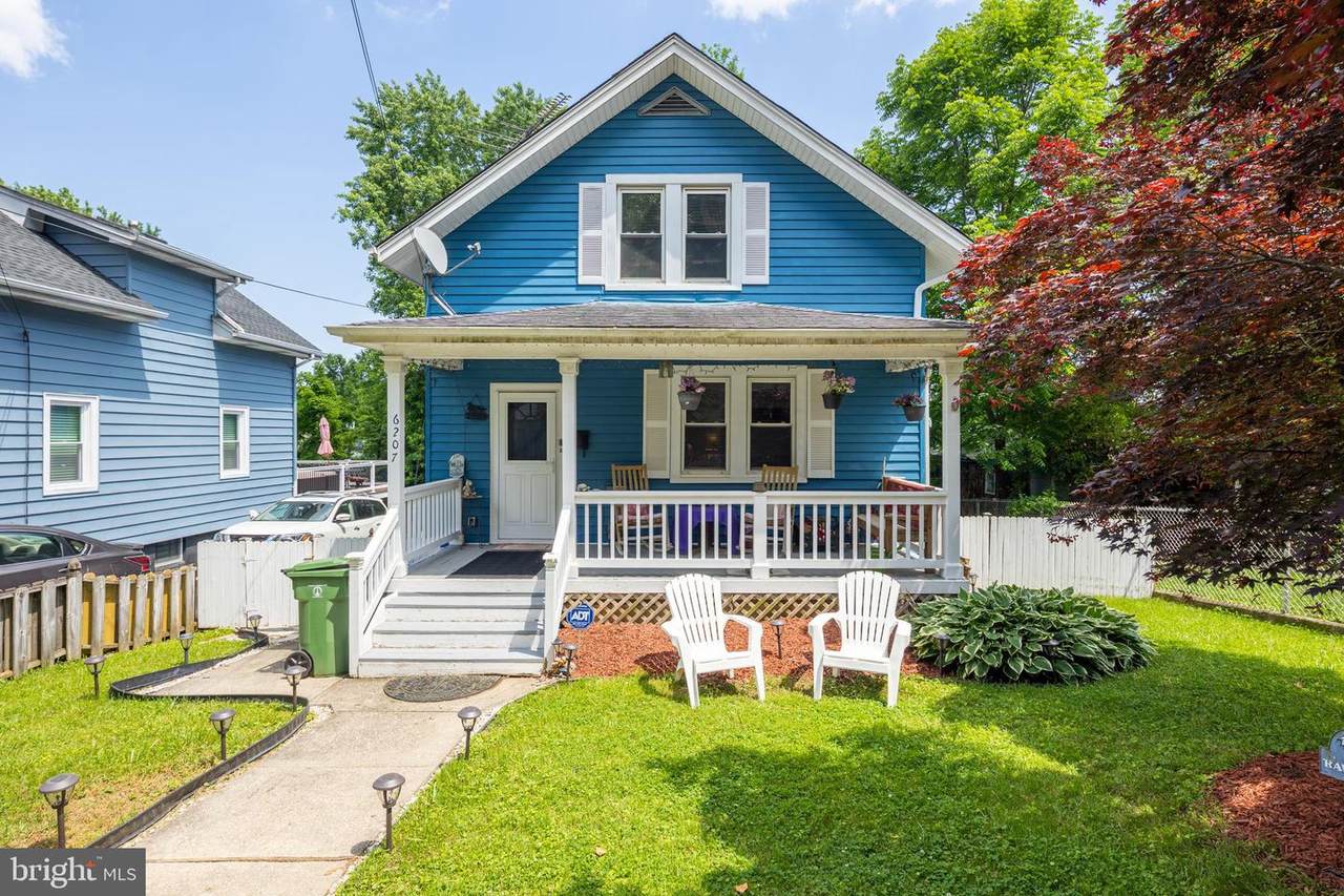 6207 Everall Avenue - Photo 1