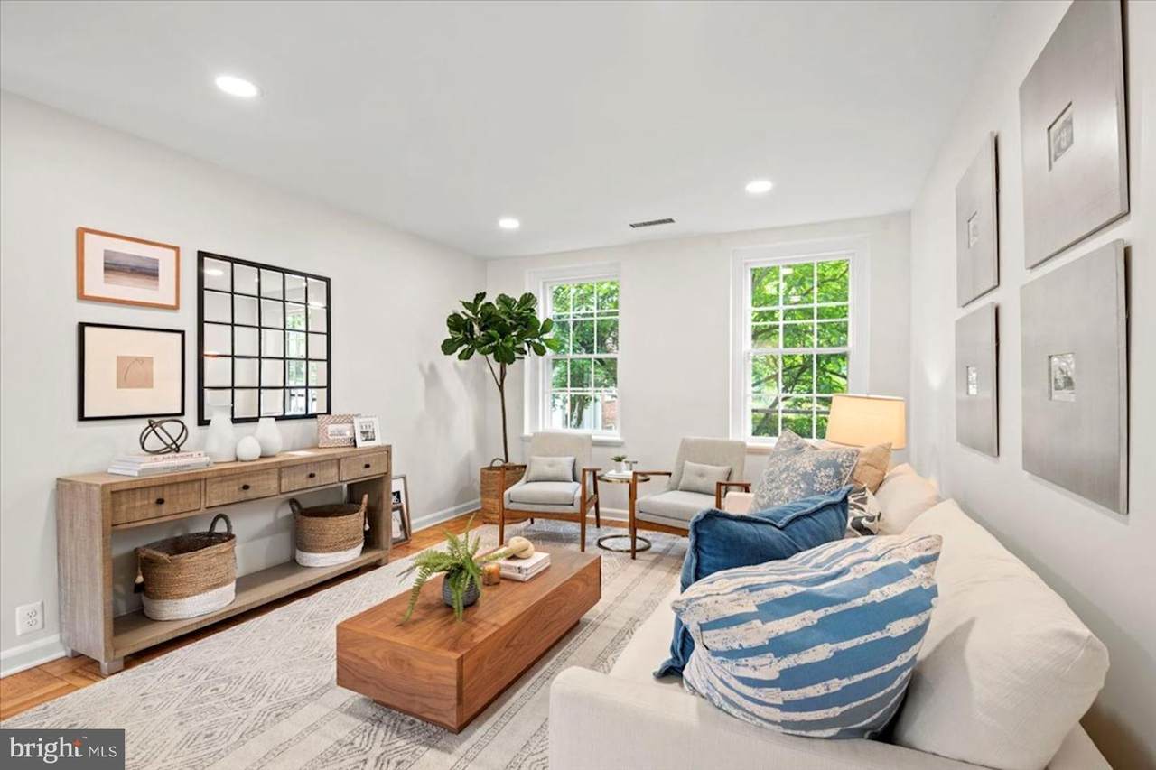 3832 Porter Street - Photo 1