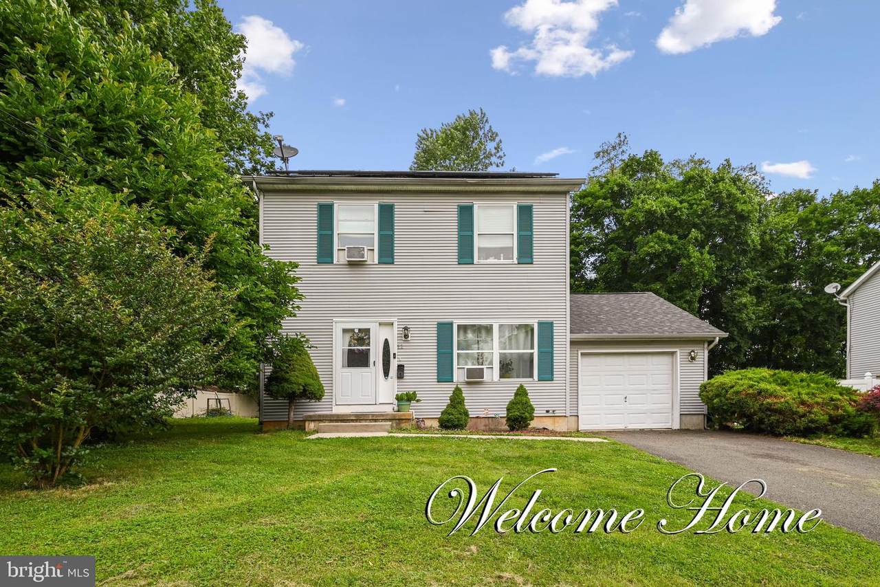 12 Theresa Street - Photo 1