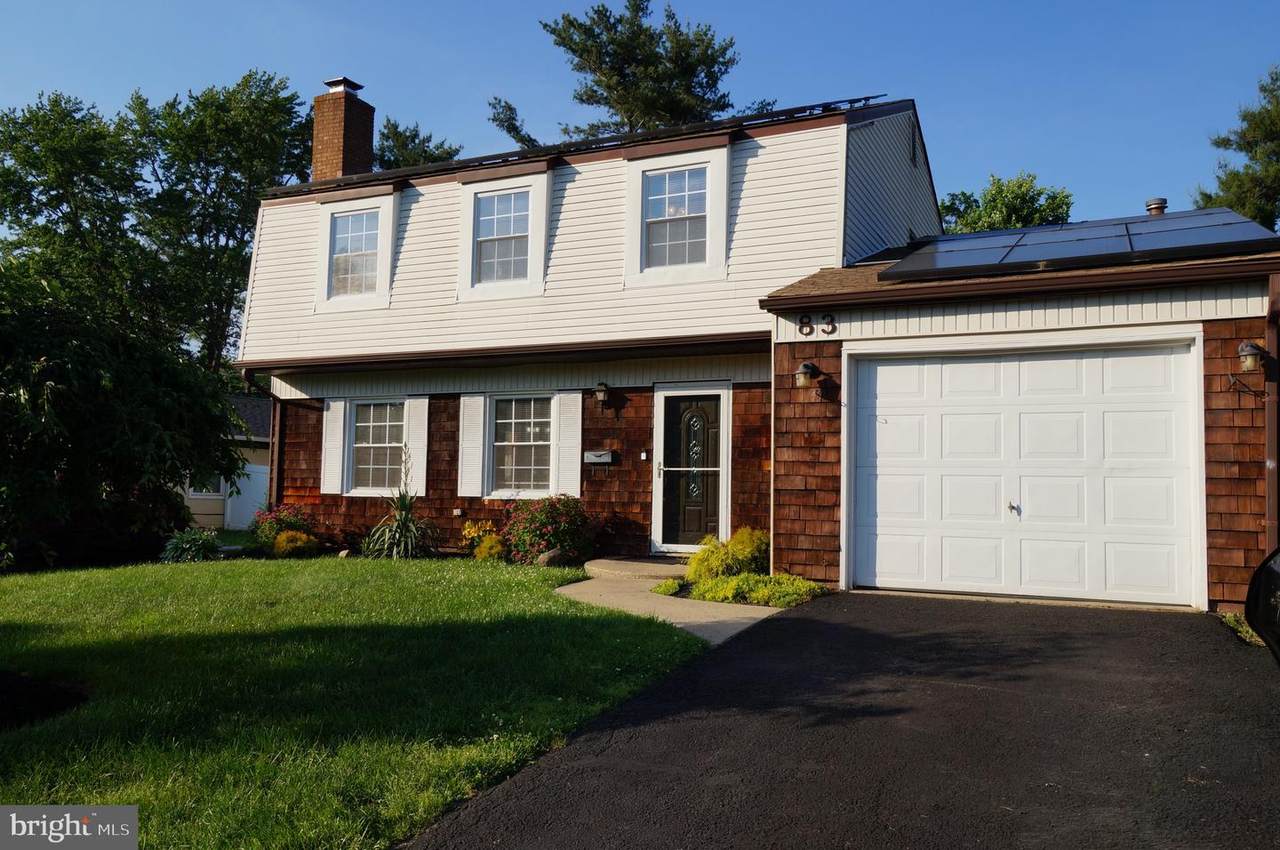 83 Toledo Lane - Photo 1