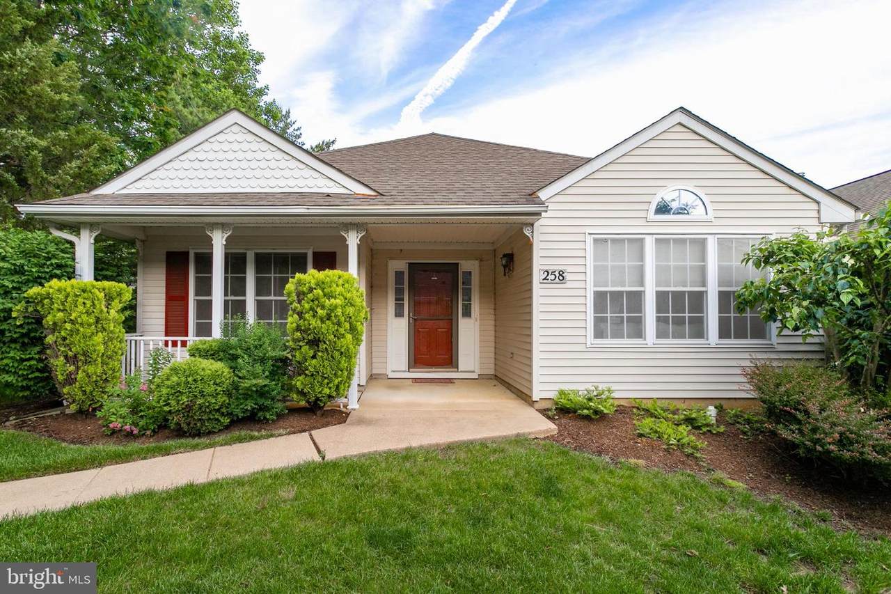 258 Nighthawk Drive - Photo 1