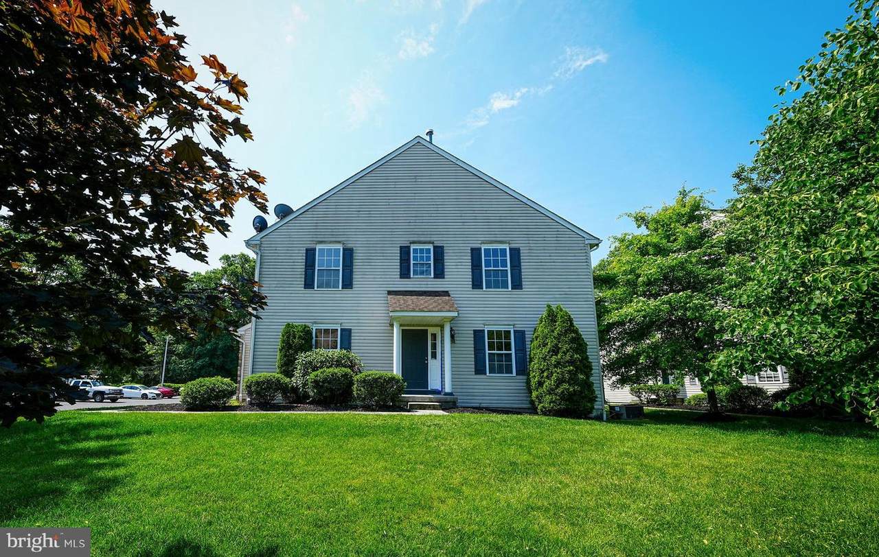 1 Ardmore Court - Photo 1