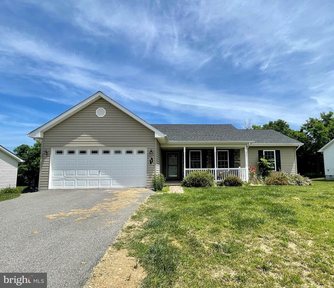 676 Ives Street - Photo 1