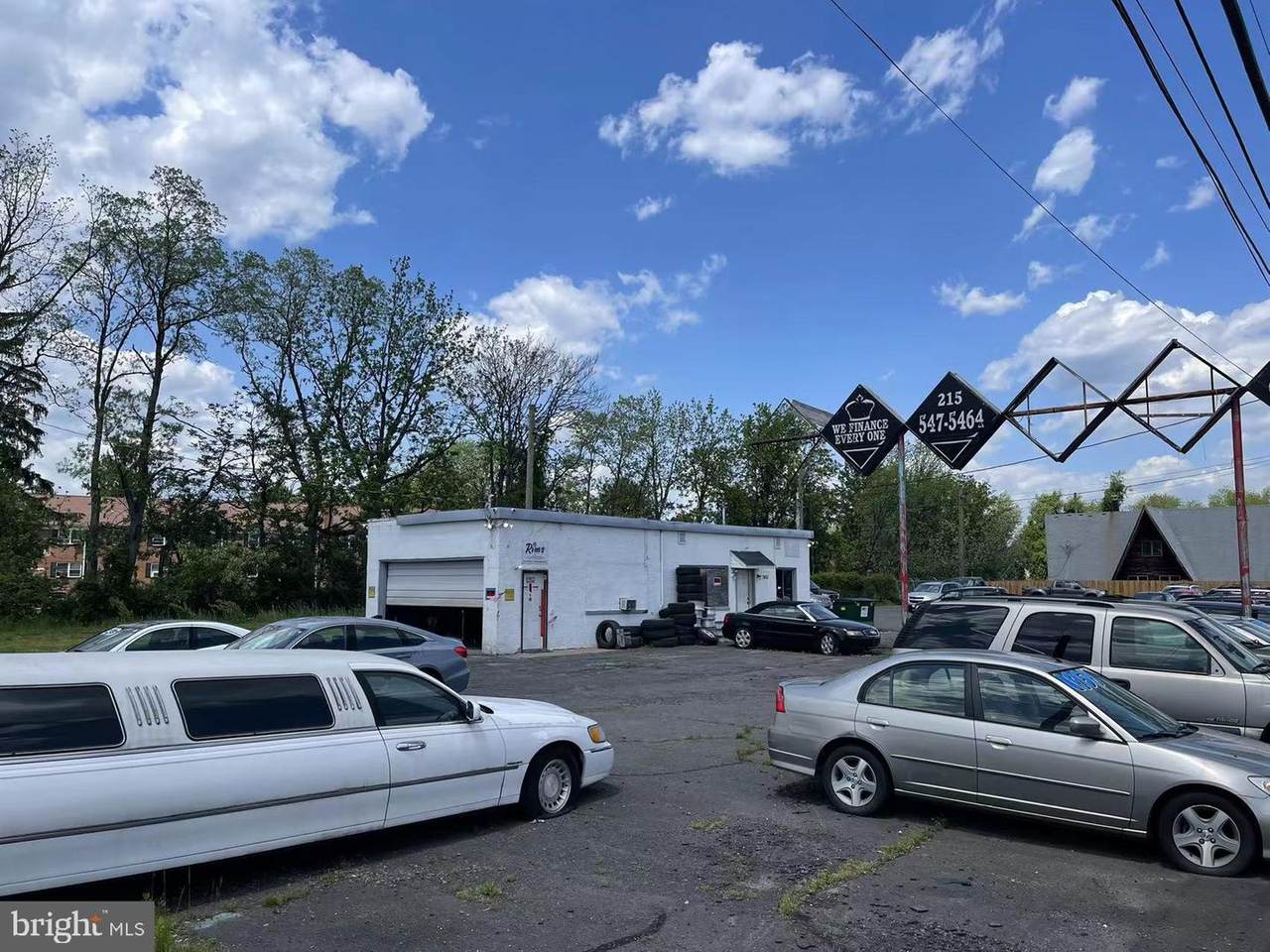 7401 Bristol Pike - Photo 1