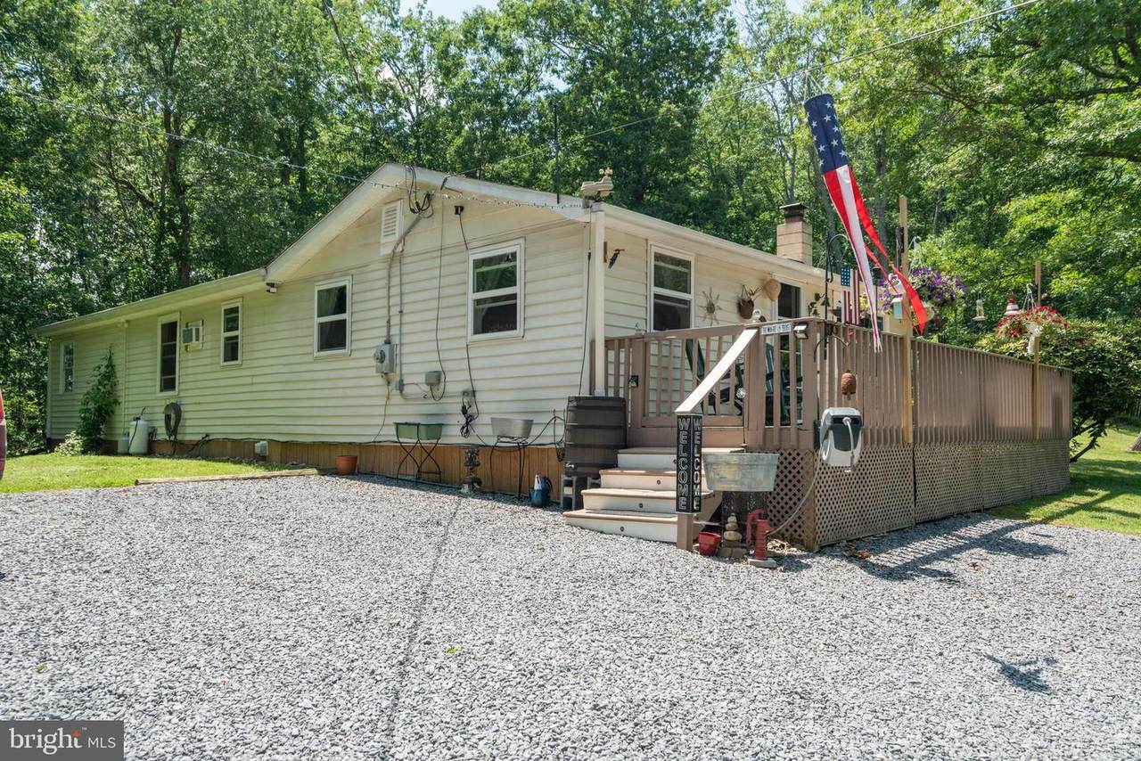 426 JOHN ROTZ LN - Photo 1