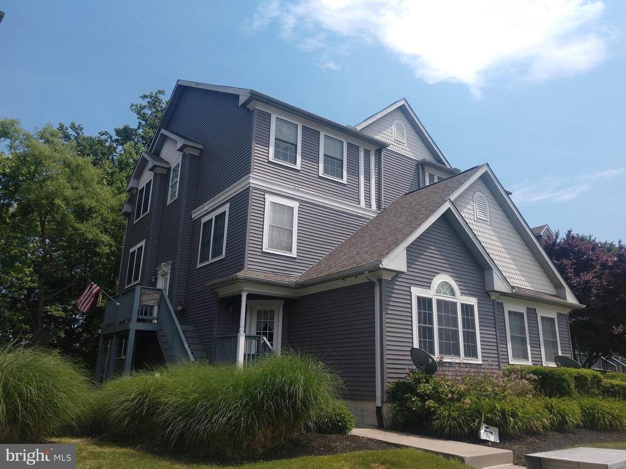 122 Isle Drive - Photo 1
