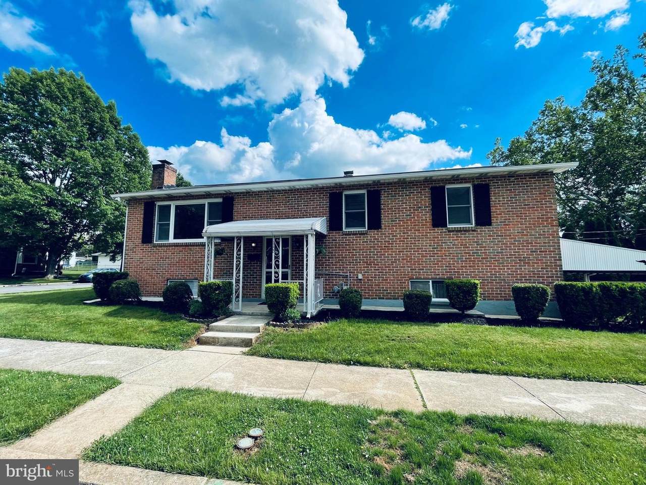 1200 Ruth Street - Photo 1