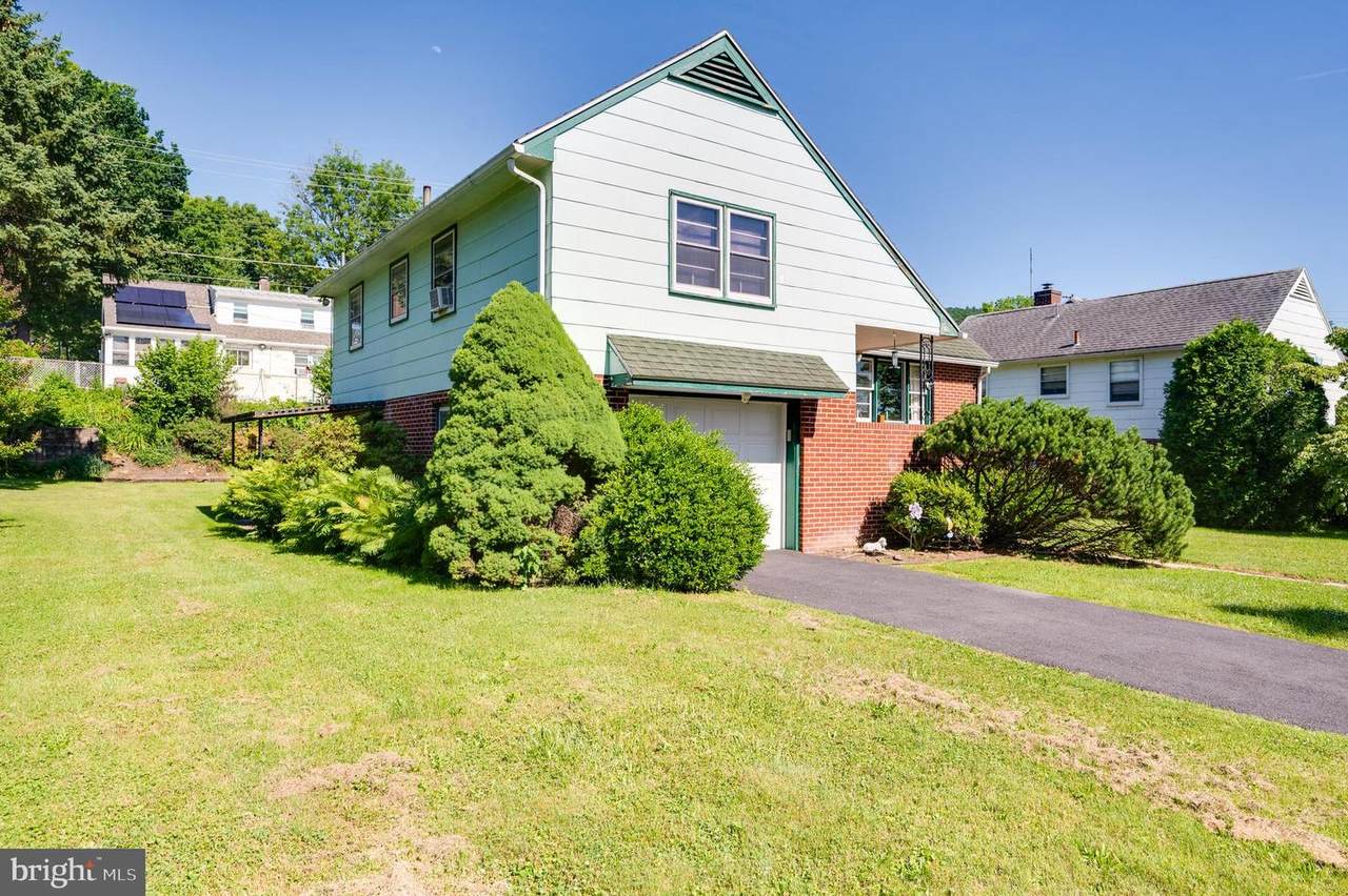 1935 14TH Street - Photo 1