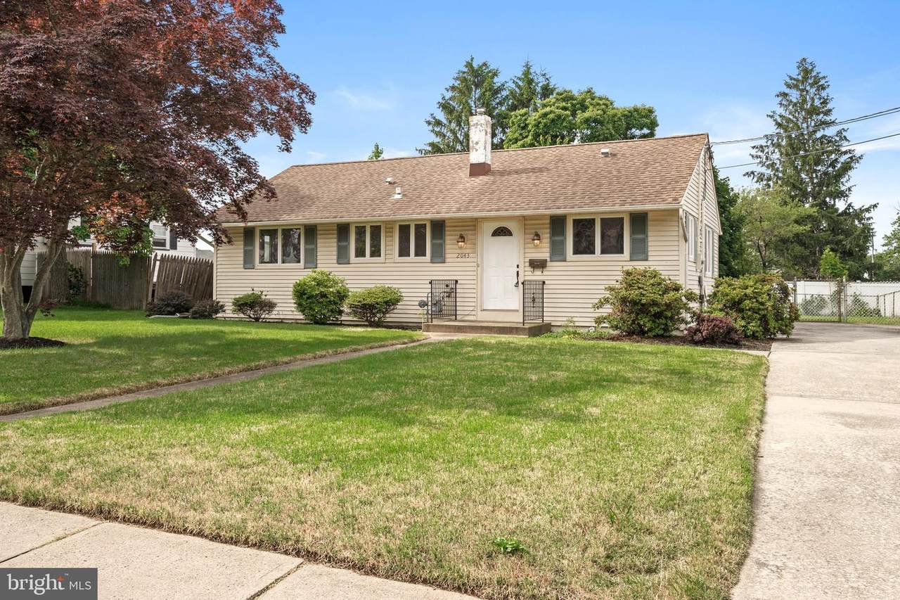 2043 Olden Avenue - Photo 1