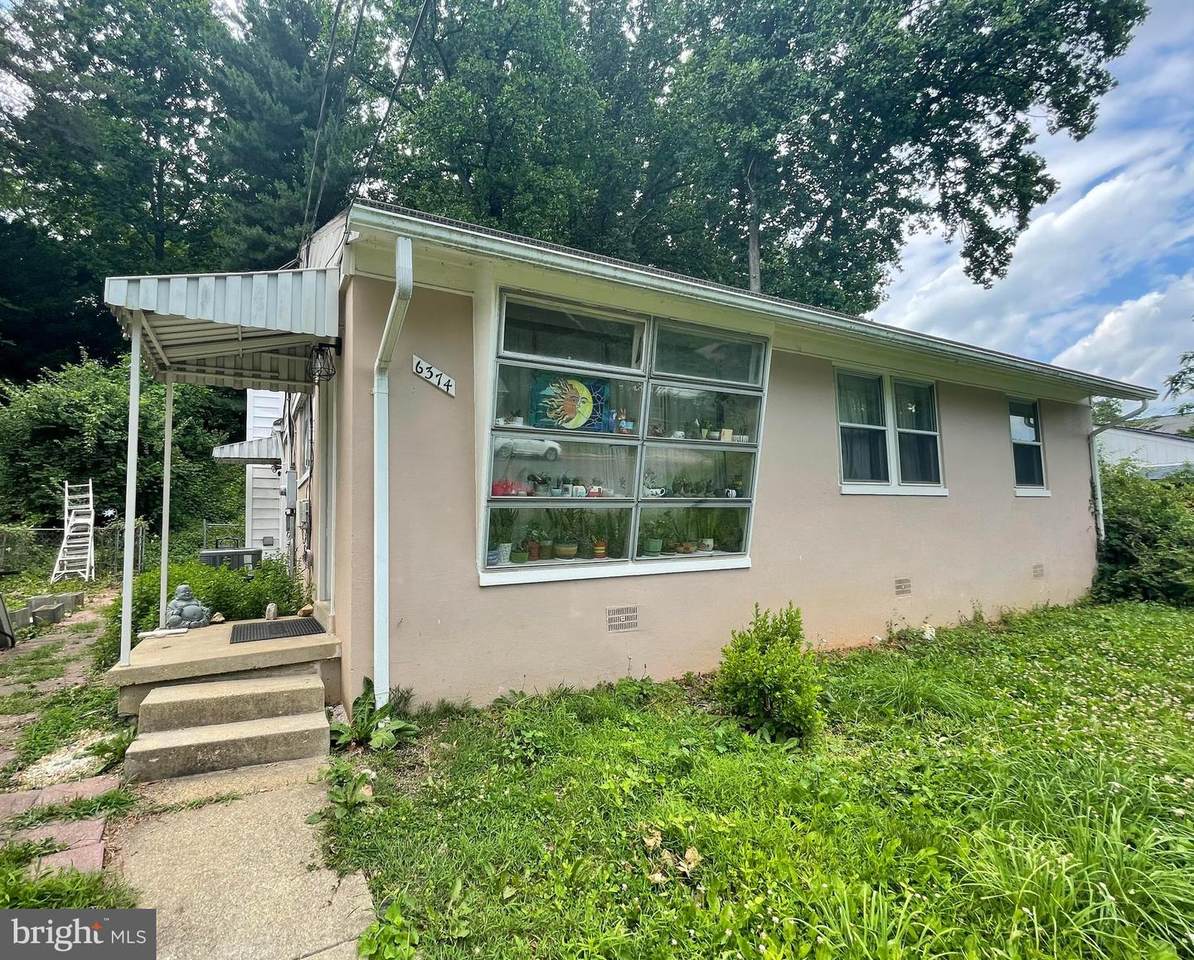 6374 Lakewood Drive - Photo 1