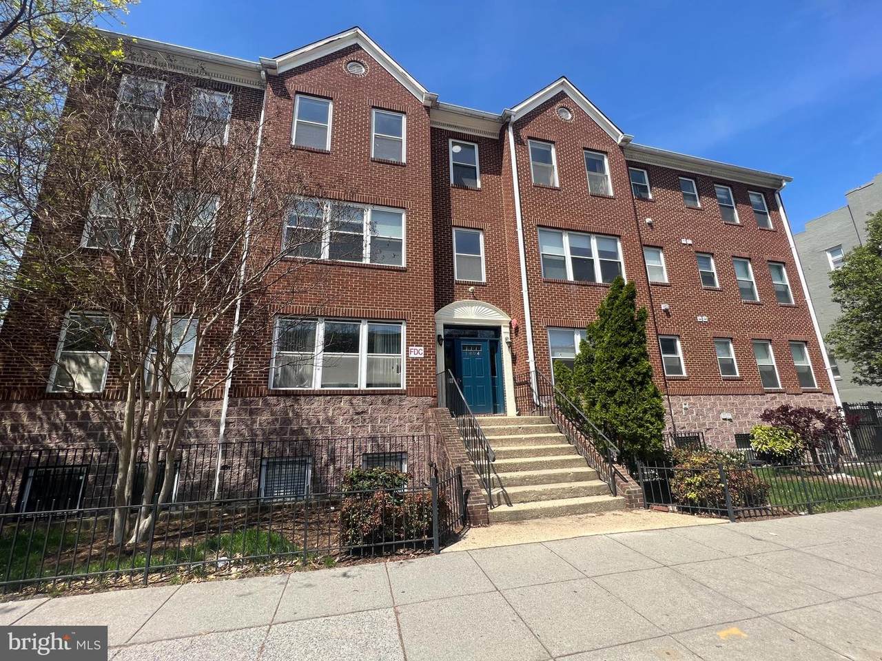 1404 11TH Street - Photo 1