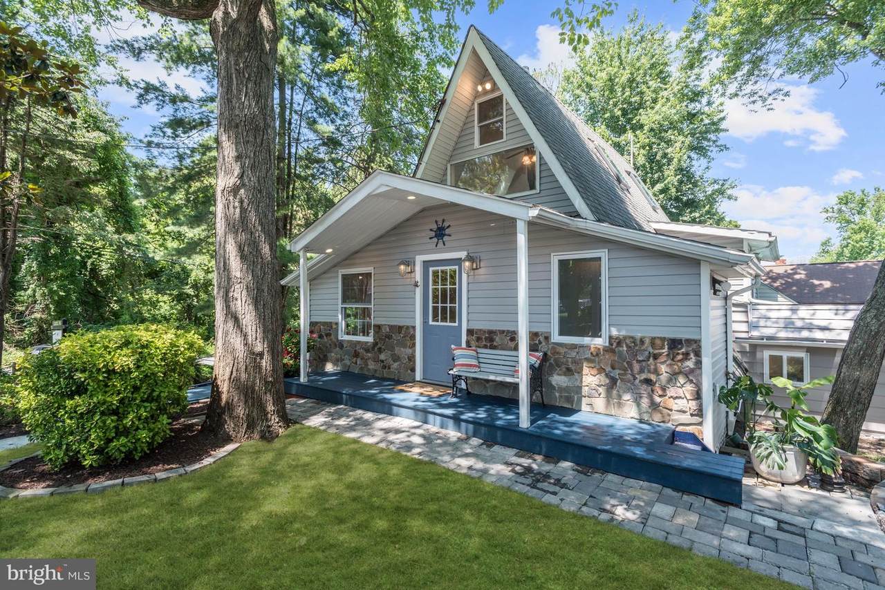829 Hillside Avenue - Photo 1