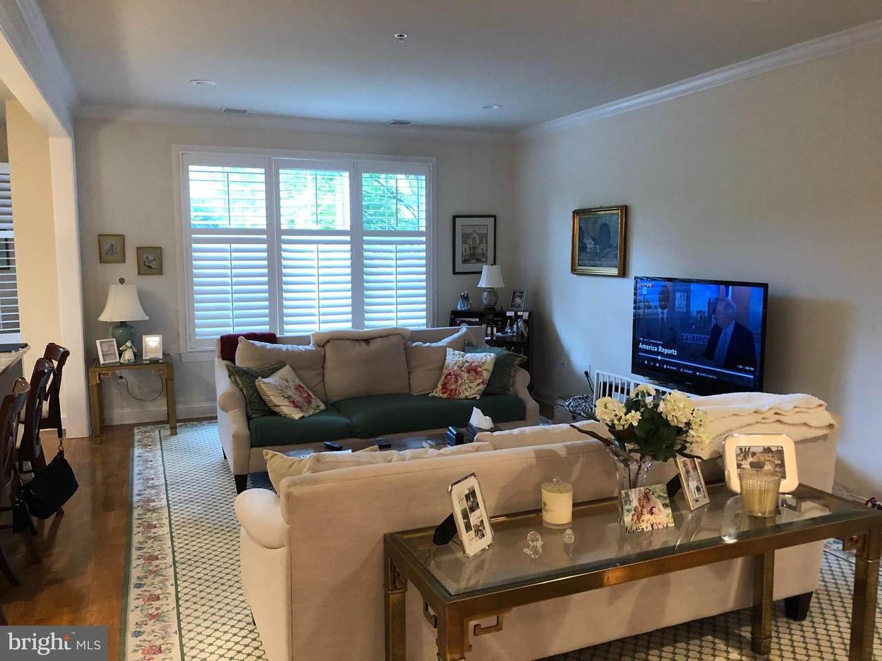 3101 Parkview Drive - Photo 1
