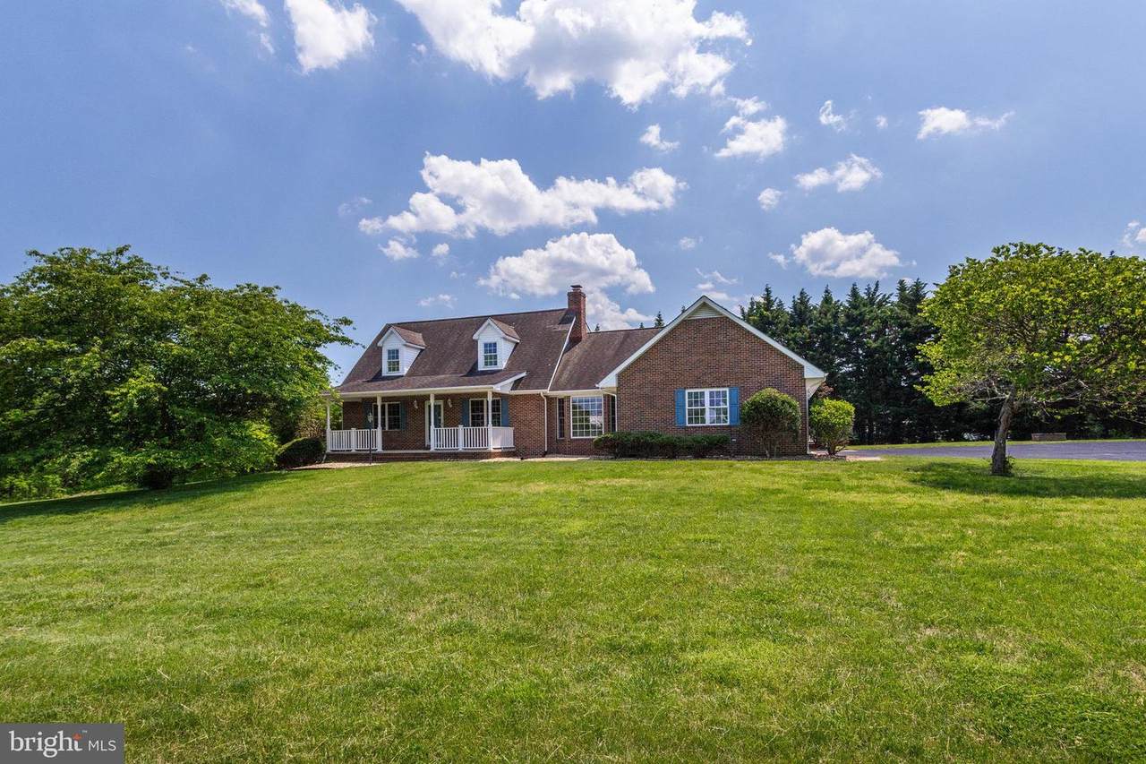 1025 Doris Drive - Photo 1