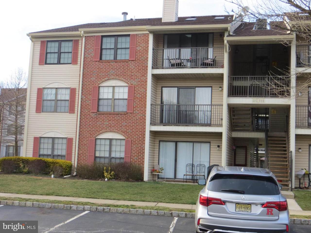 42 Mendrey Court - Photo 1