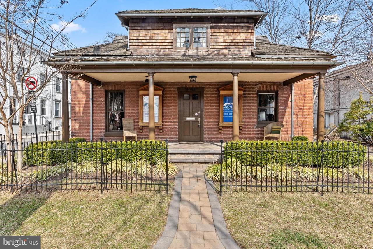 19 2ND Street - Photo 1