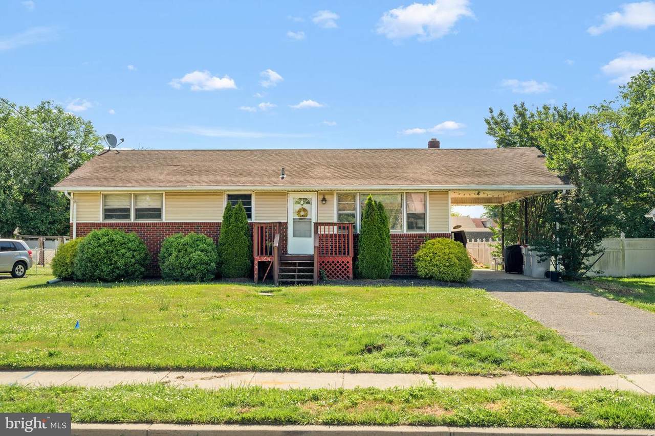 1795 Main Road - Photo 1