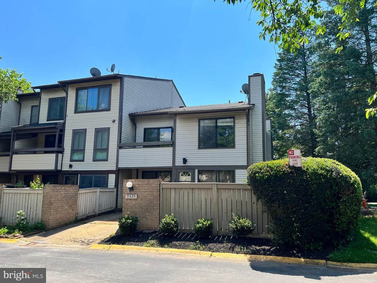 9520 Tunstall Place - Photo 1
