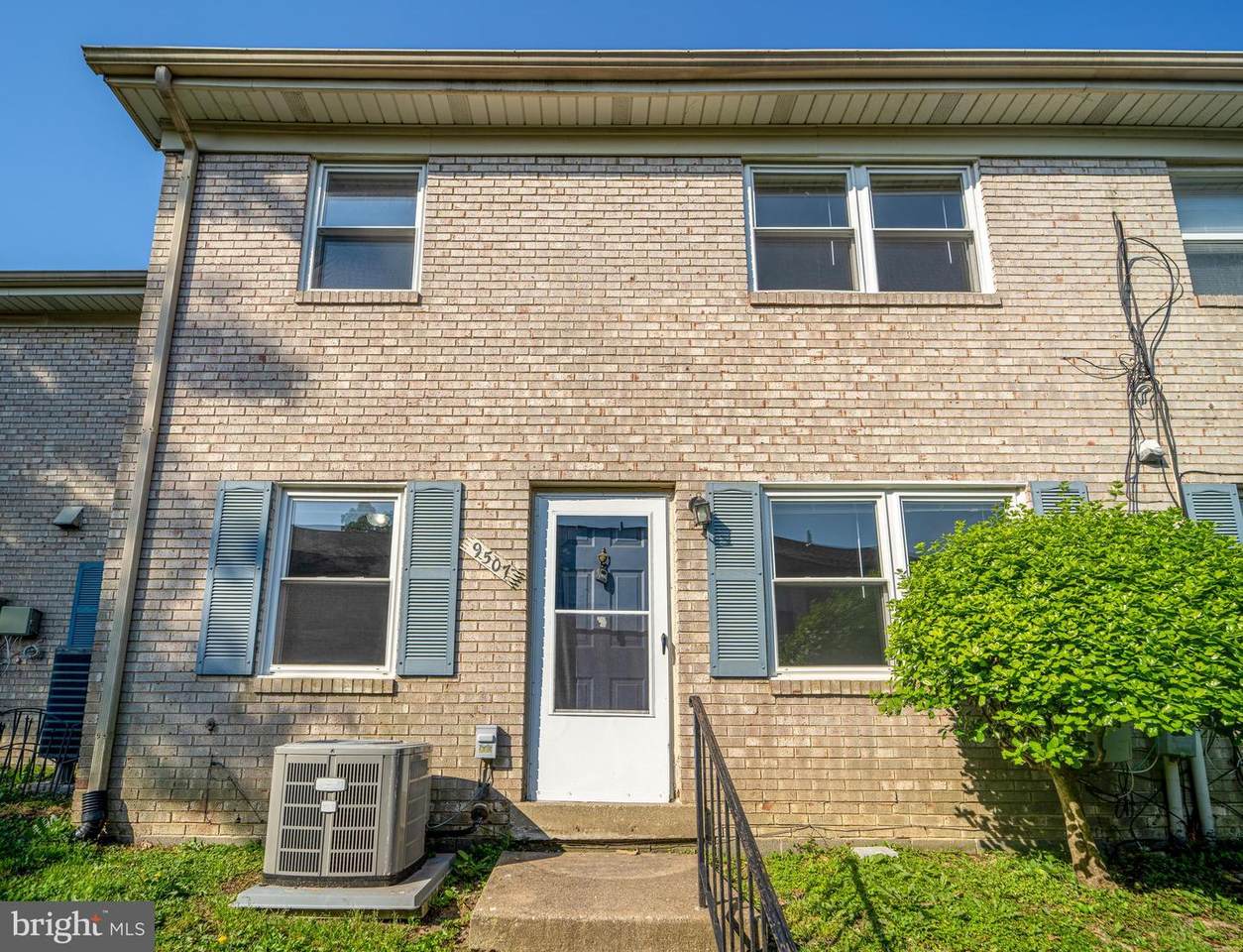 9507 Hagel Circle - Photo 1