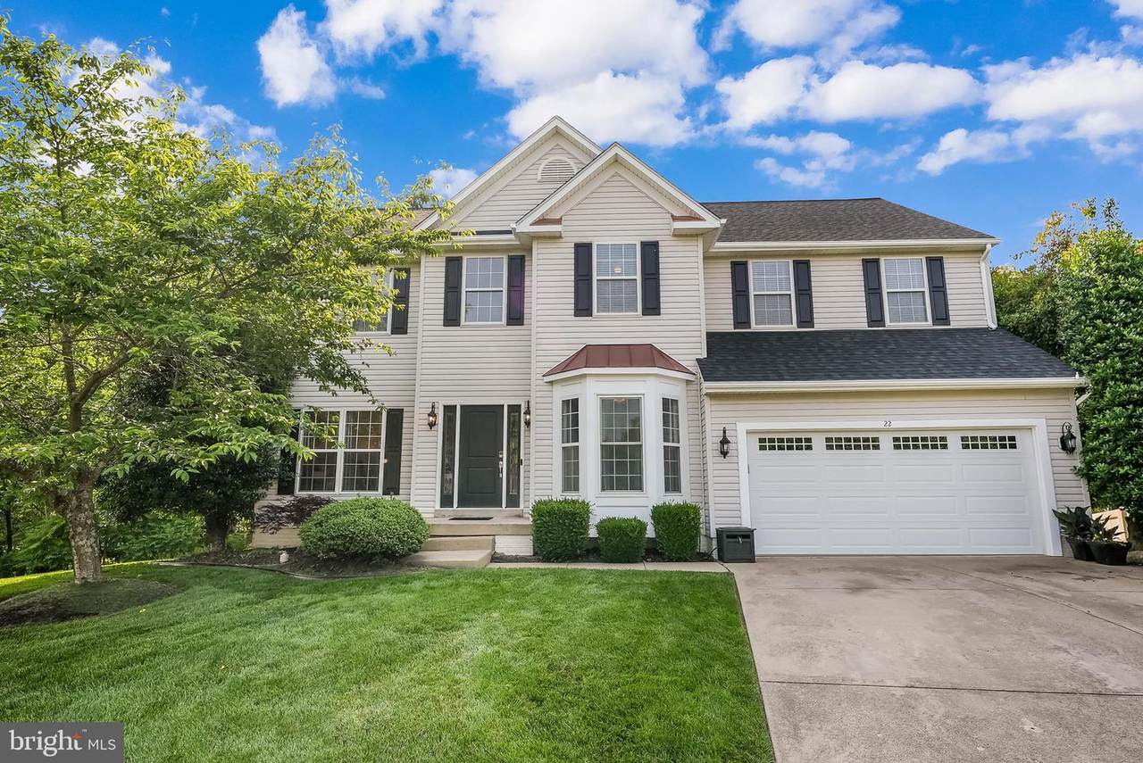 22 Remington Court - Photo 1