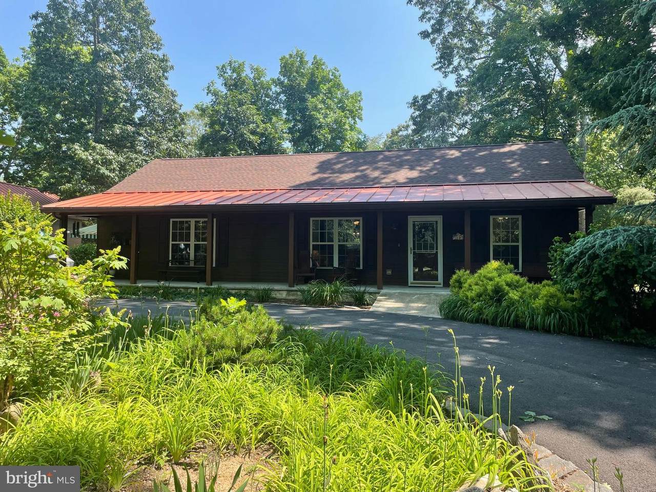 119 Madison Drive - Photo 1