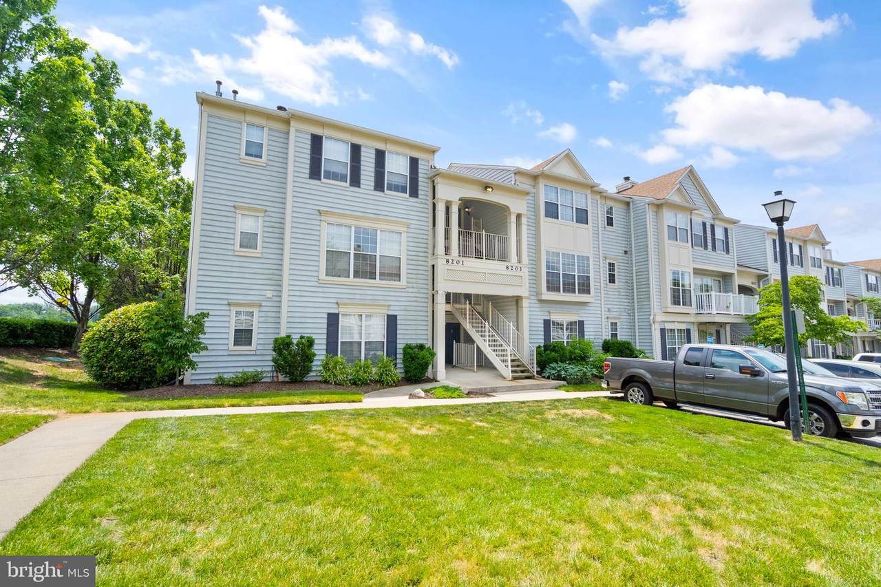 8203 Crossbrook Court - Photo 1