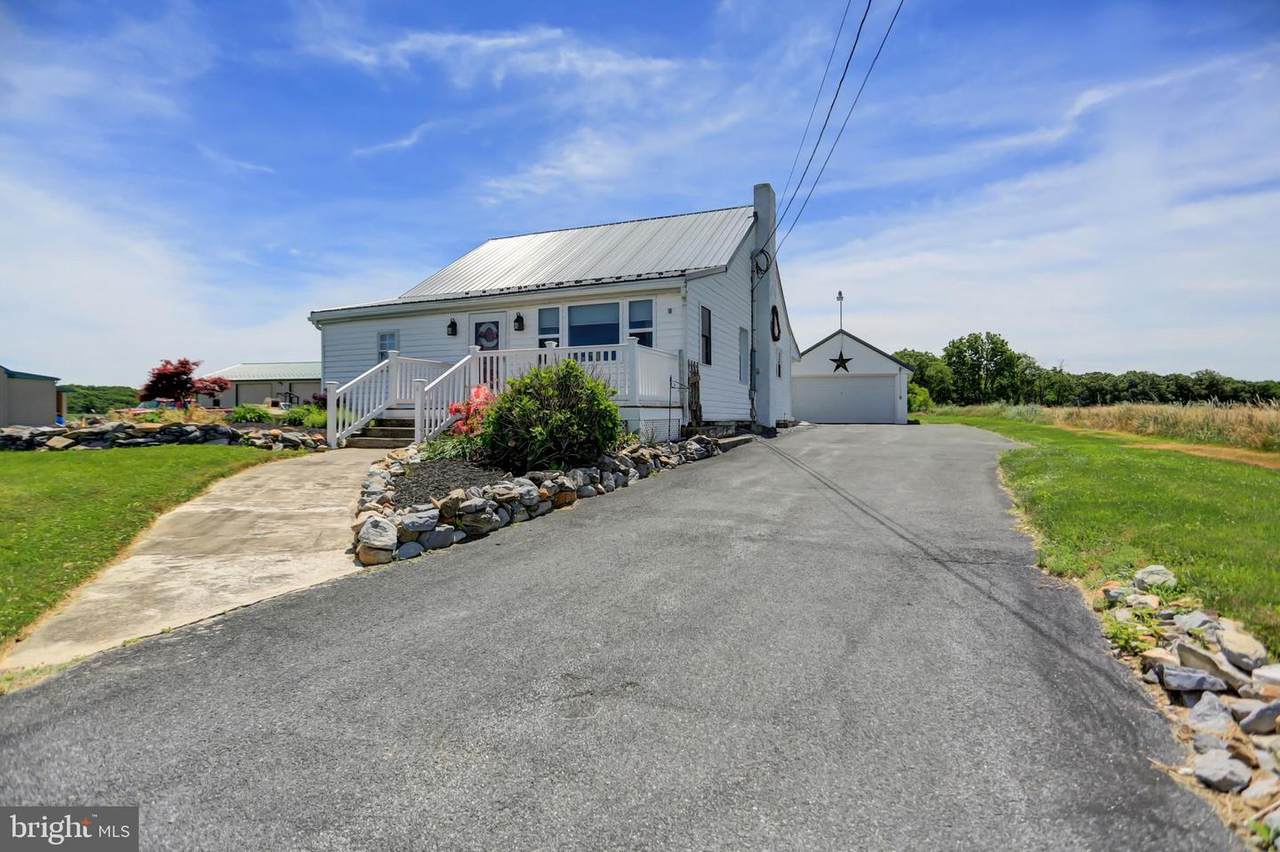 8052 Nyesville Road - Photo 1