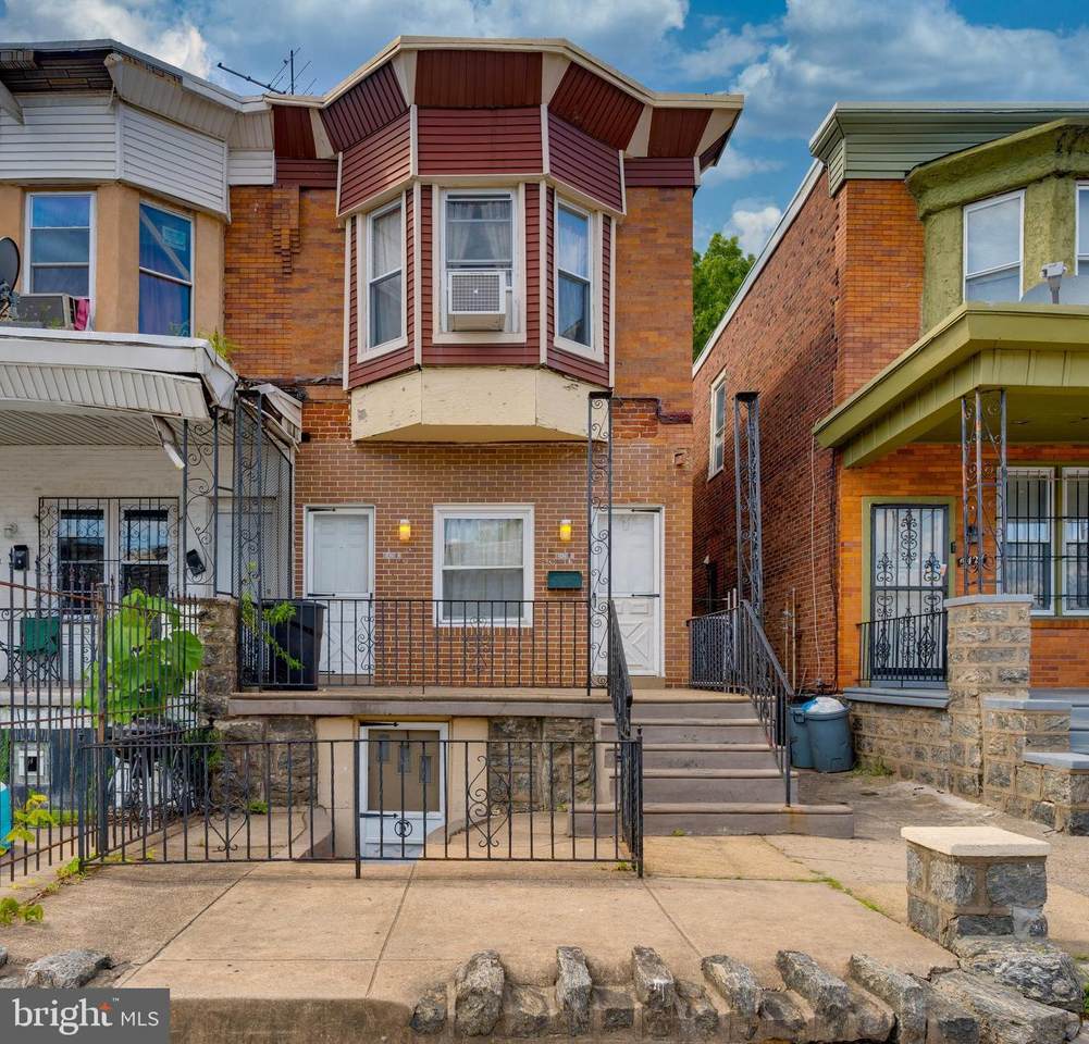 5429 Chester Avenue - Photo 1