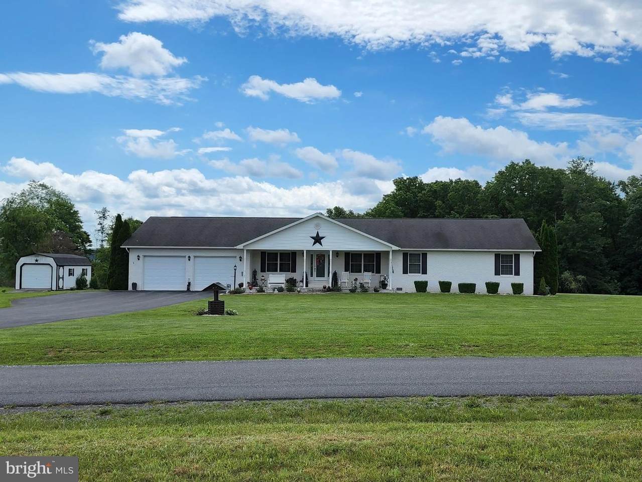 185 Border Lane - Photo 1