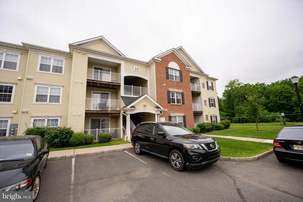1128 Fernwood Court - Photo 1