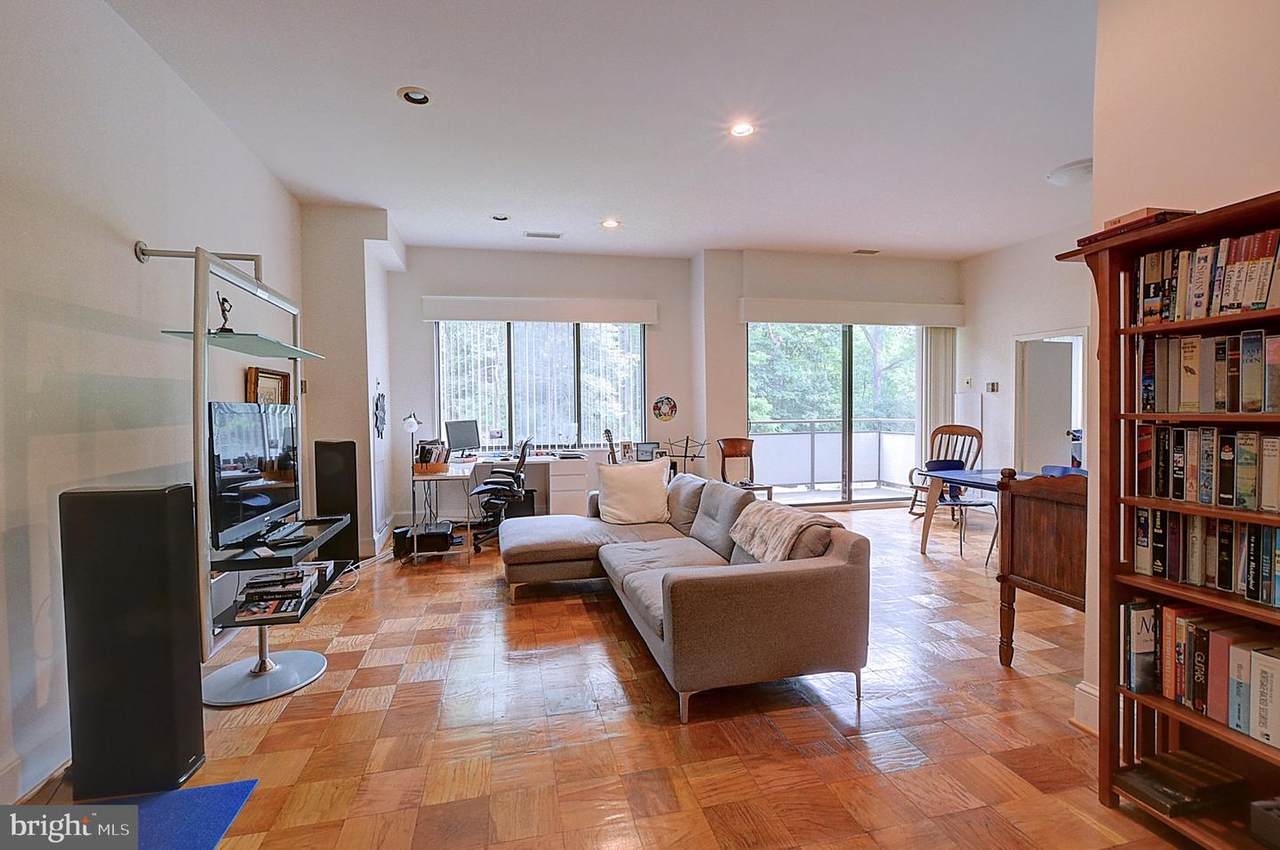 5225 Pooks Hill Road - Photo 1